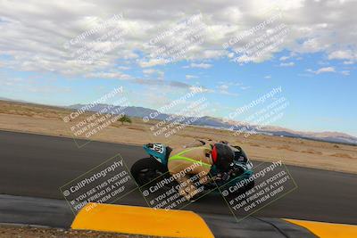 media/Sep-11-2022-SoCal Trackdays (Sun) [[81b7e951af]]/Turn 9 Inside (910am)/